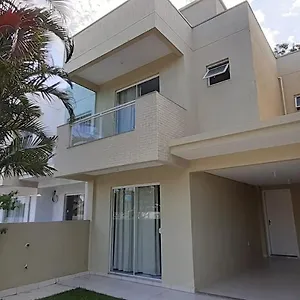 Casa de Férias Sobrado Bege - Mariscal, Bombinhas